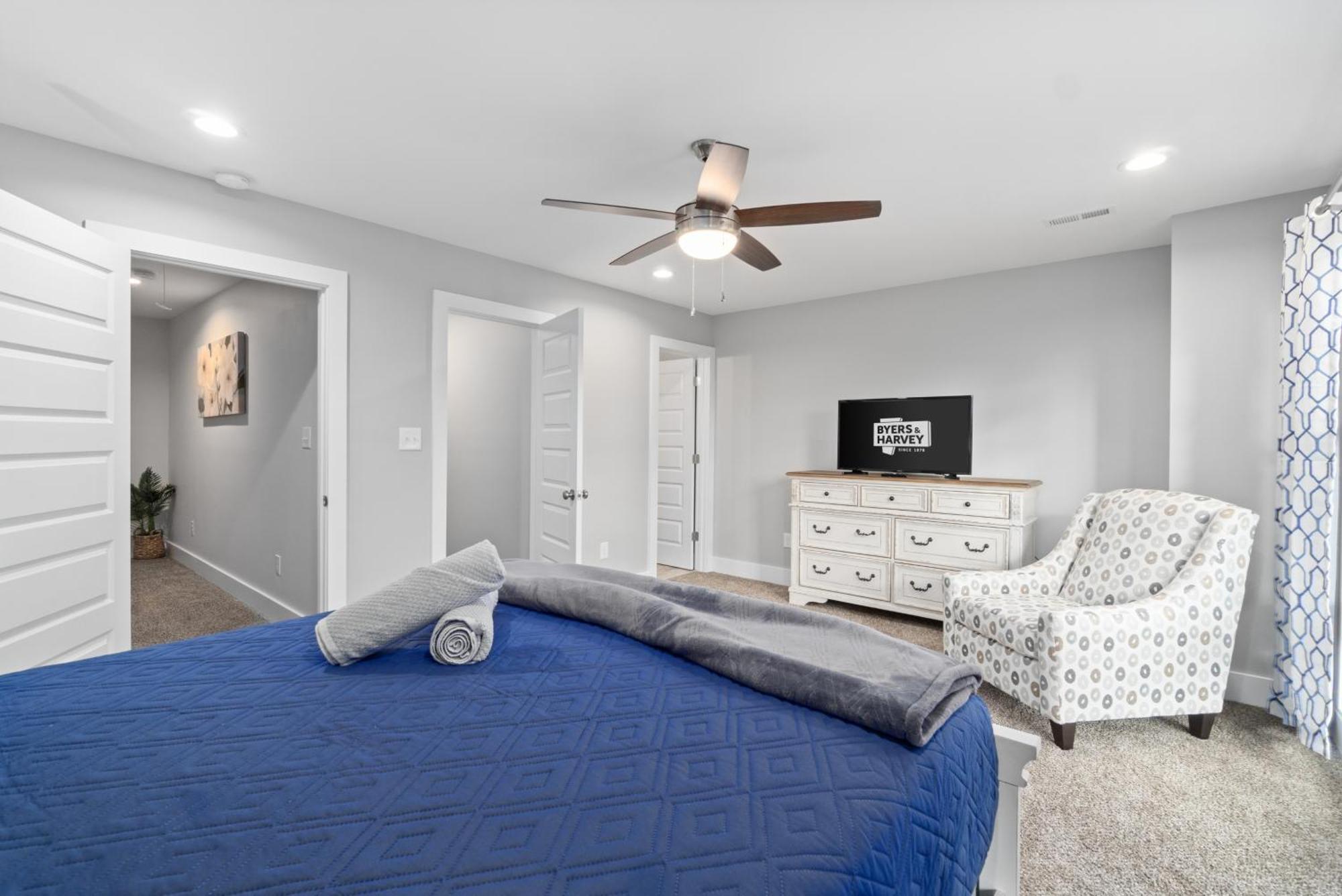 Rebecca'S Downtown Luxury Living Villa Clarksville Exterior photo